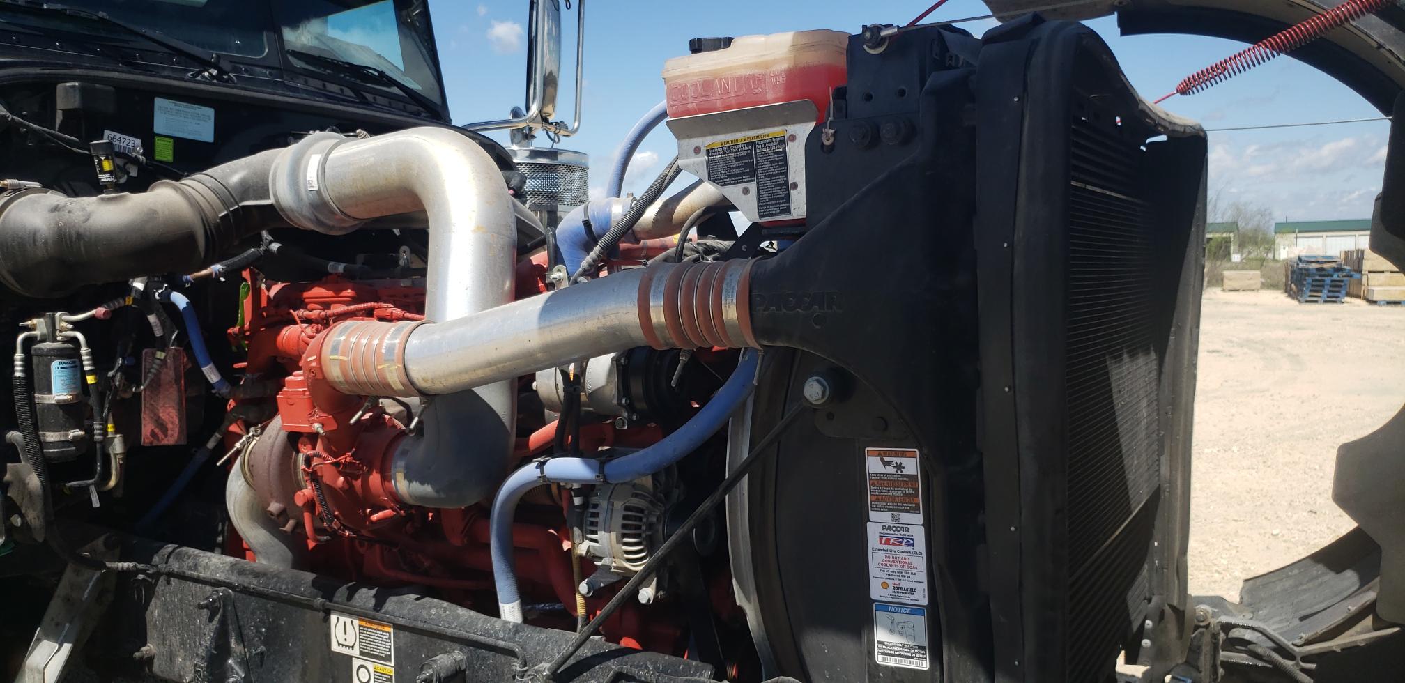 2024 PETERBILT 389 - Image 33