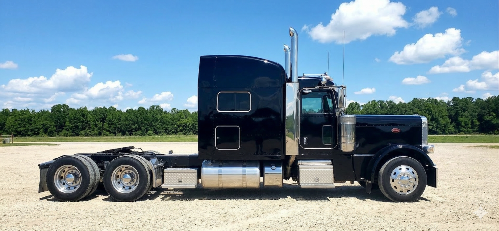 2024 PETERBILT 389 - Image 5