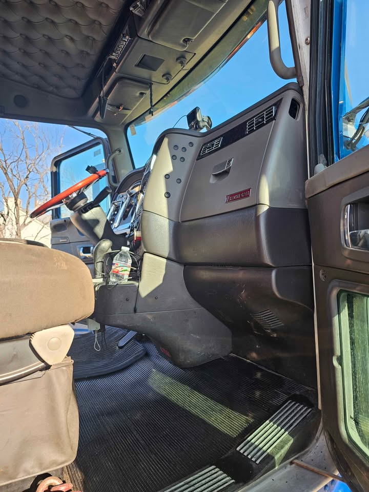 2015 KENWORTH W900 - view 19 of 36