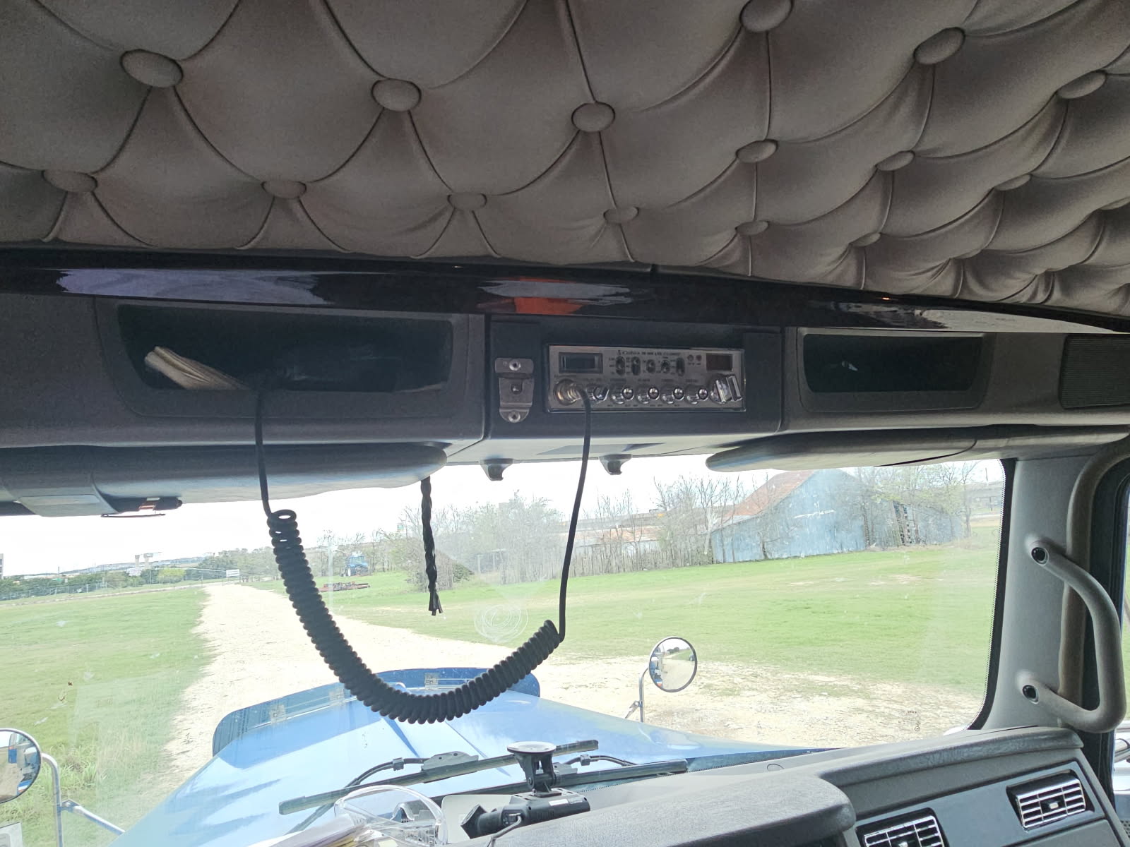 2015 KENWORTH W900 - Image 24