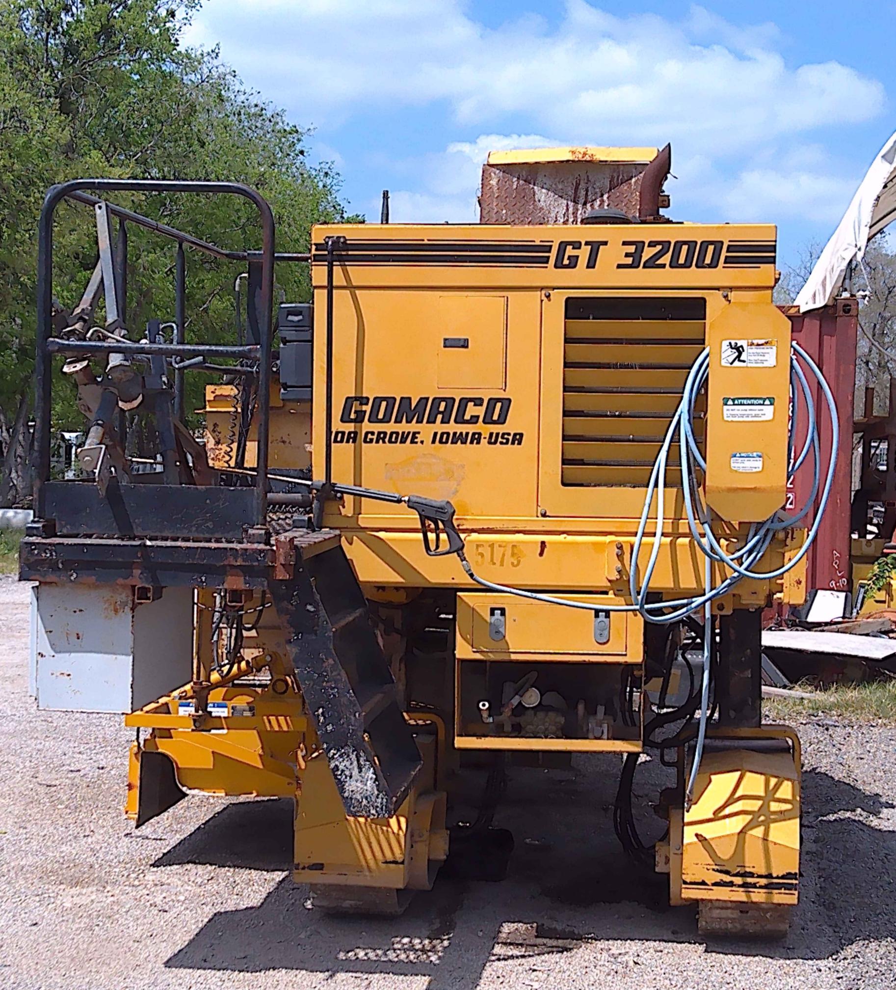 2009 GOMACO GT 3200 - view 4 of 27