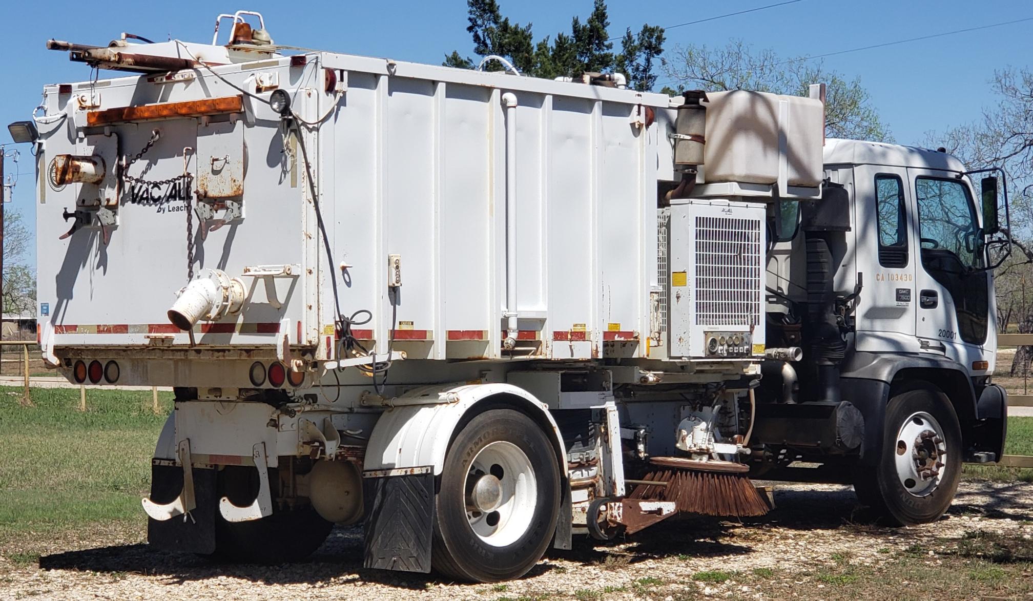 1999 GMC T7500 - Image 3