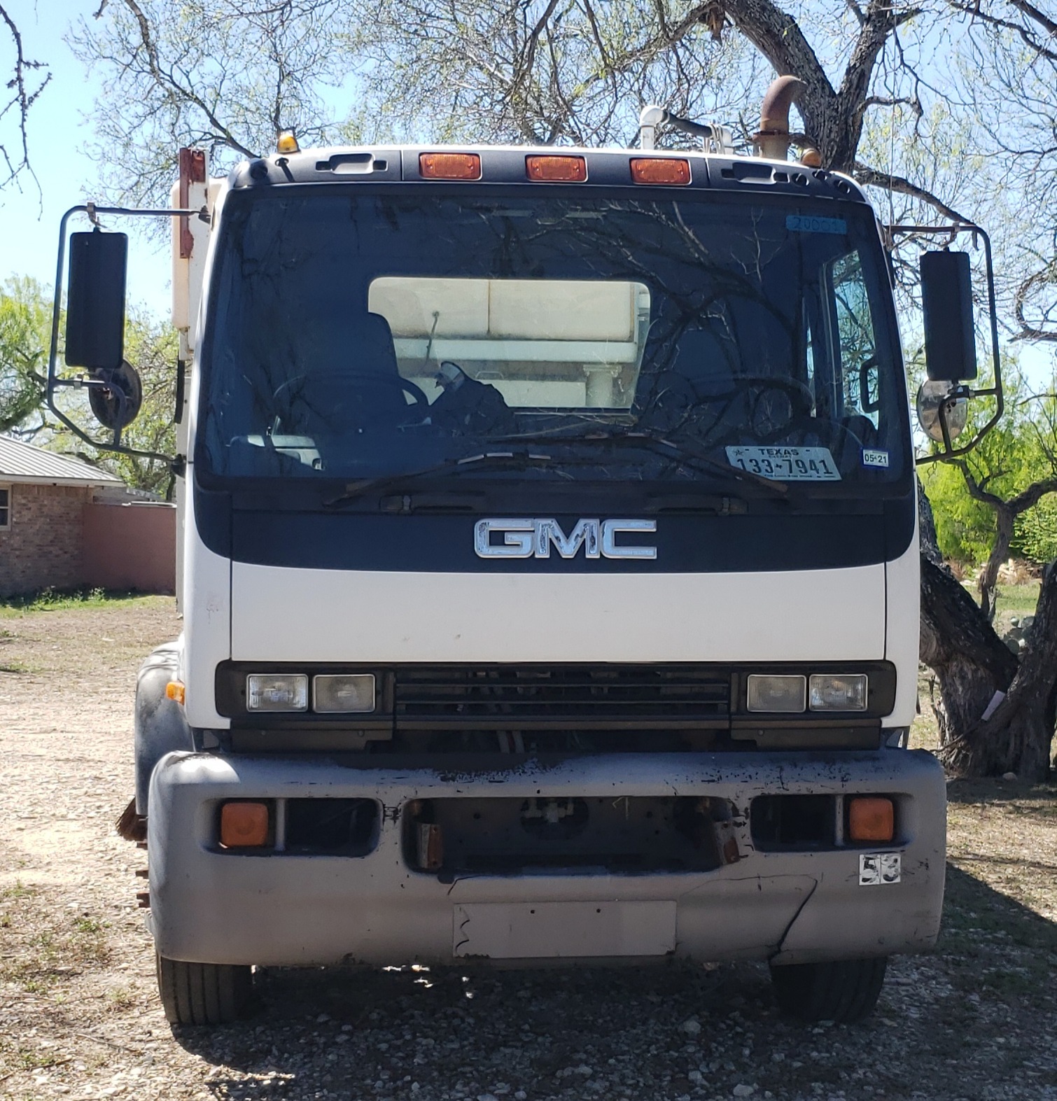 1999 GMC T7500 - view 7 of 40