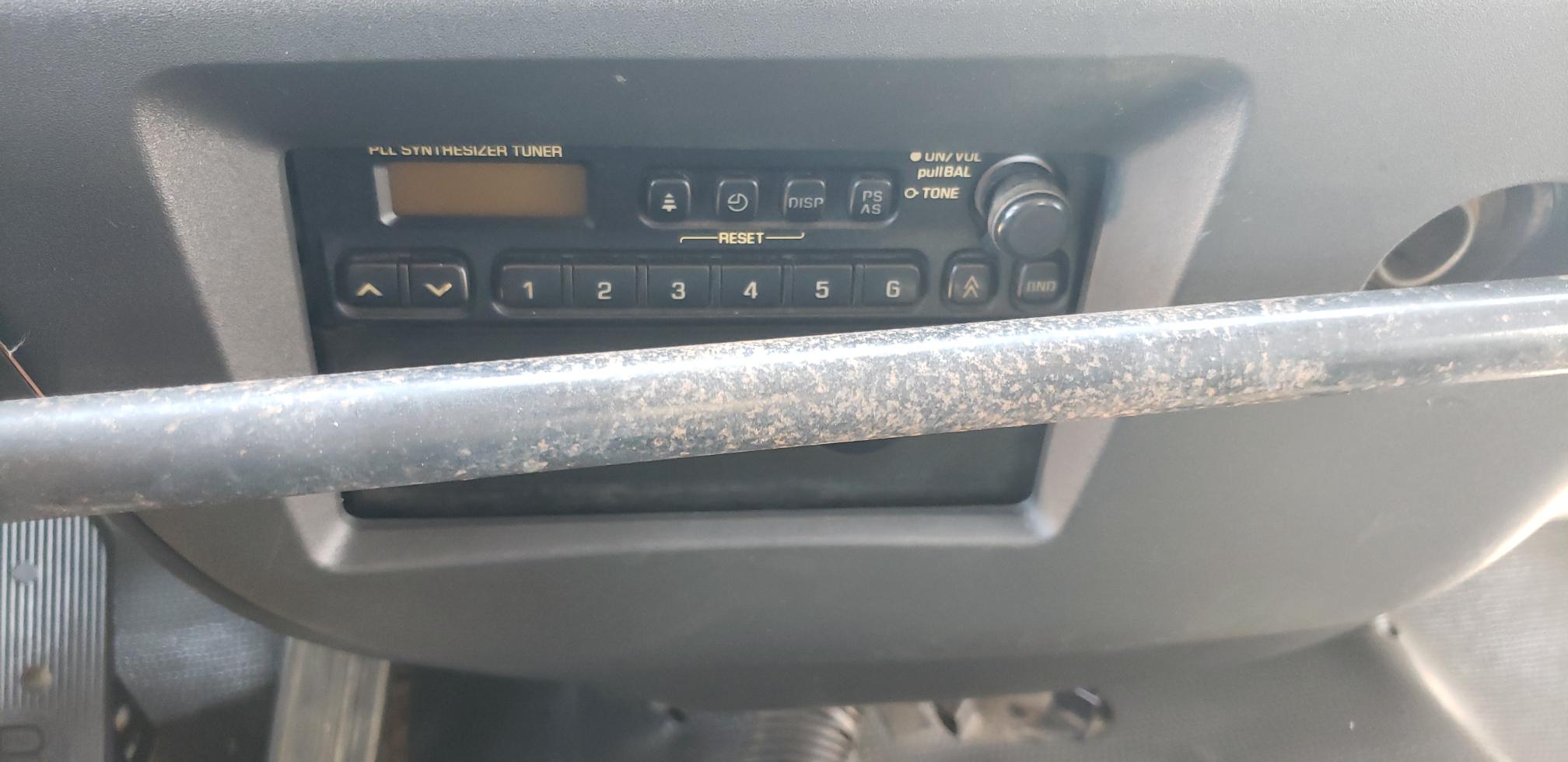 1999 GMC T7500 - Image 35