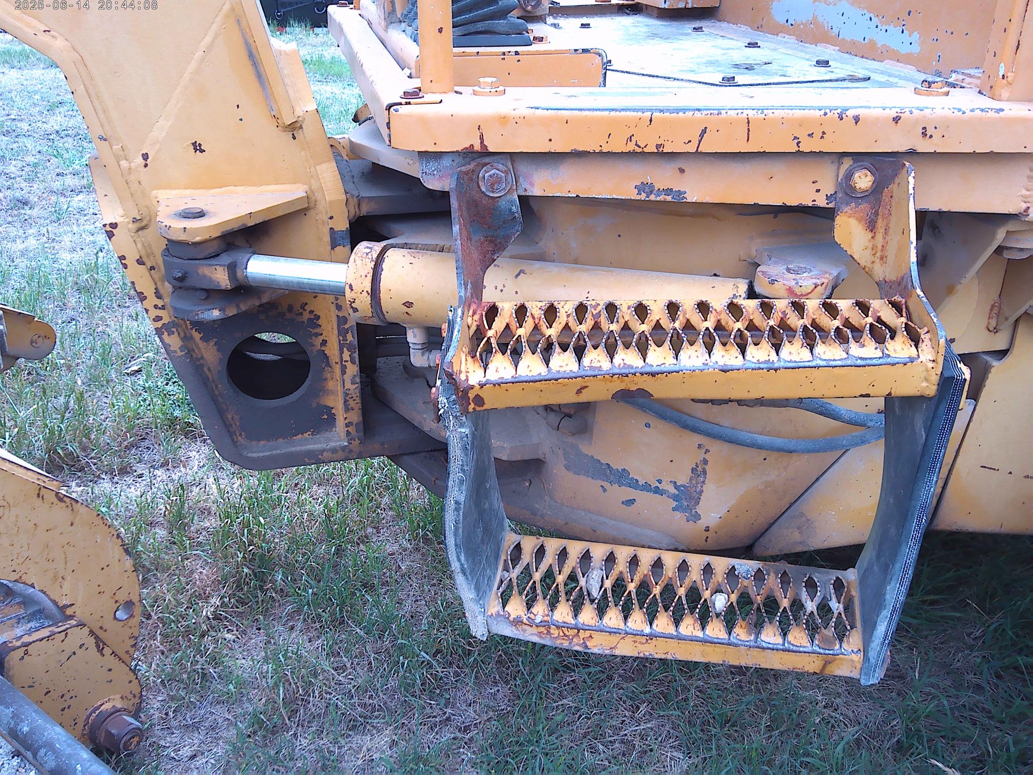 1985 FIATALLIS 65C - view 13 of 27