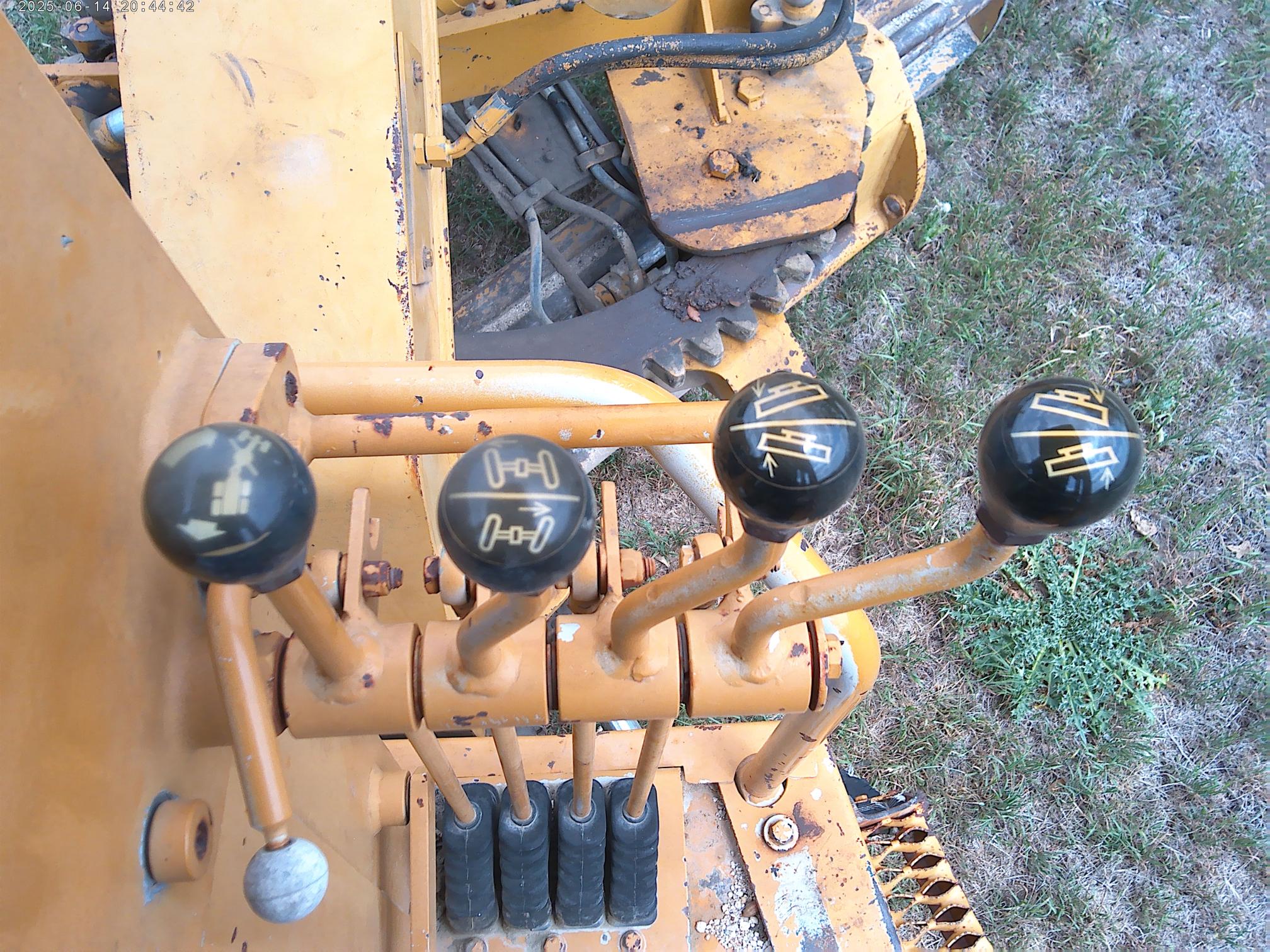 1985 FIATALLIS 65C - view 18 of 27