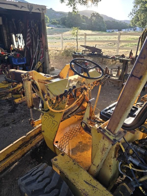 1975 BLADE-MOR 707 - view 5 of 5