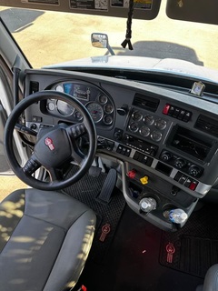 2021 KENWORTH T680 - Image 5