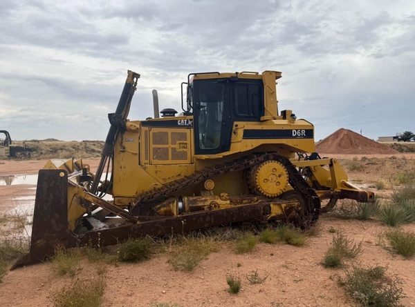 2009 CATERPILLAR D6R