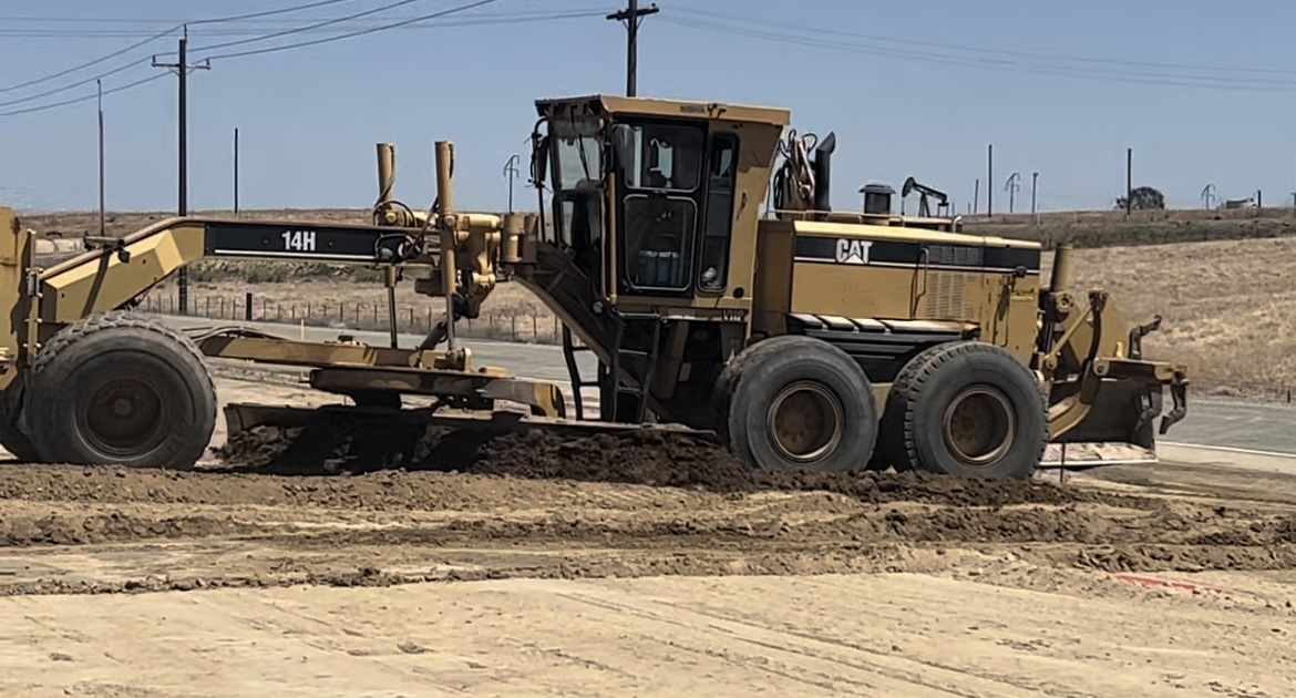 2005 CATERPILLAR 14H - view 2 of 4