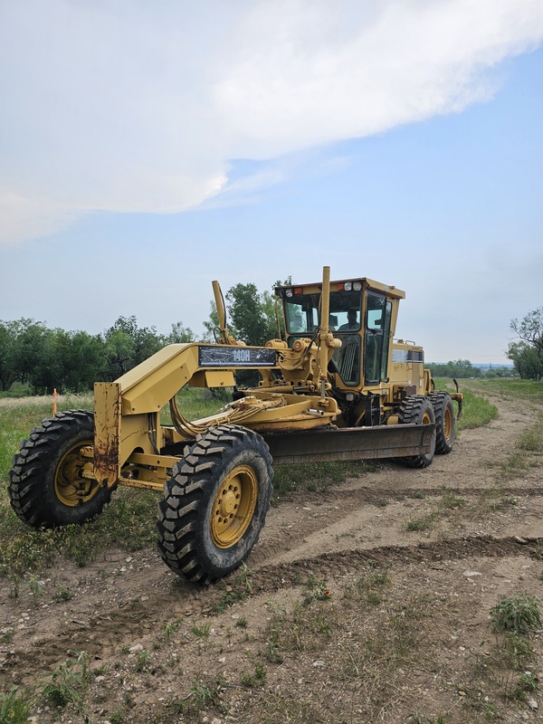 1999 CATERPILLAR 140H VHP