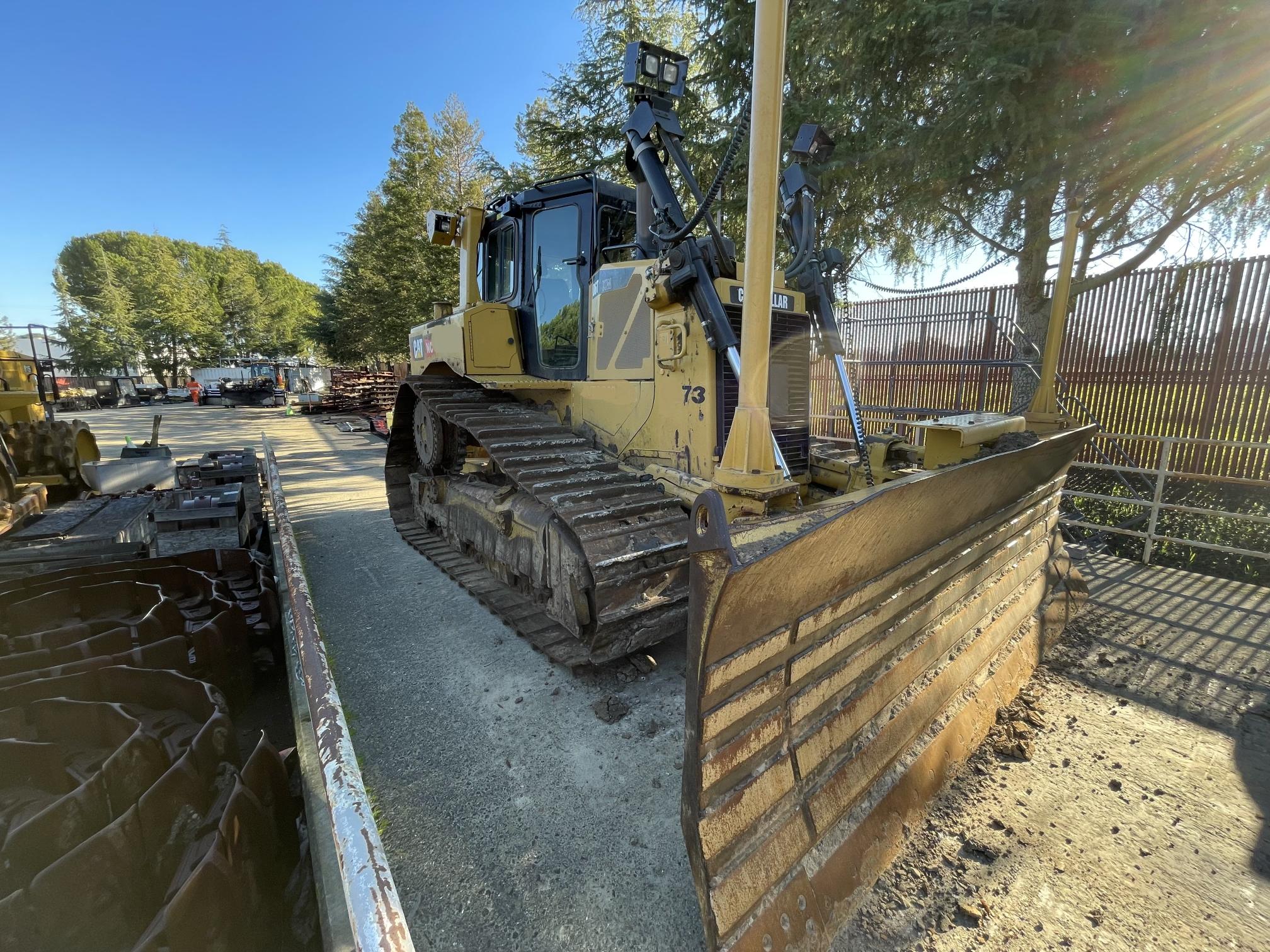 2014 CATERPILLAR D6T XW - view 4 of 8