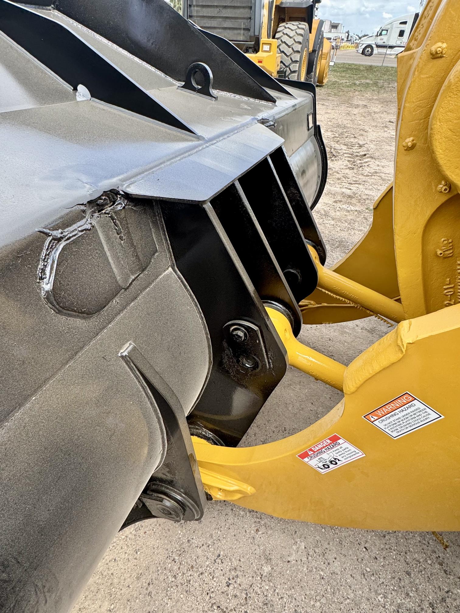 2018 CATERPILLAR 980M - view 8 of 15