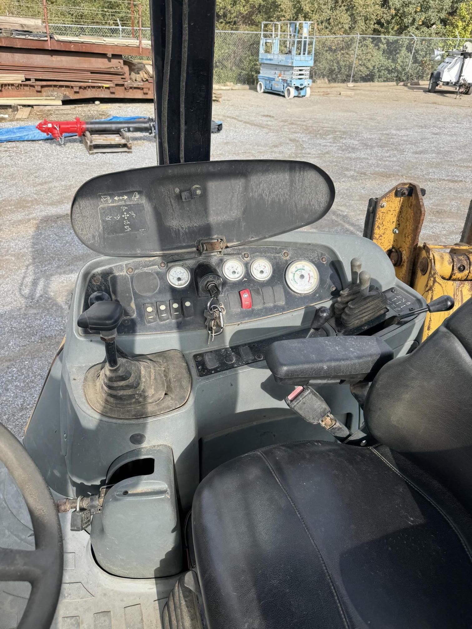 2002 CATERPILLAR 420D - view 5 of 6