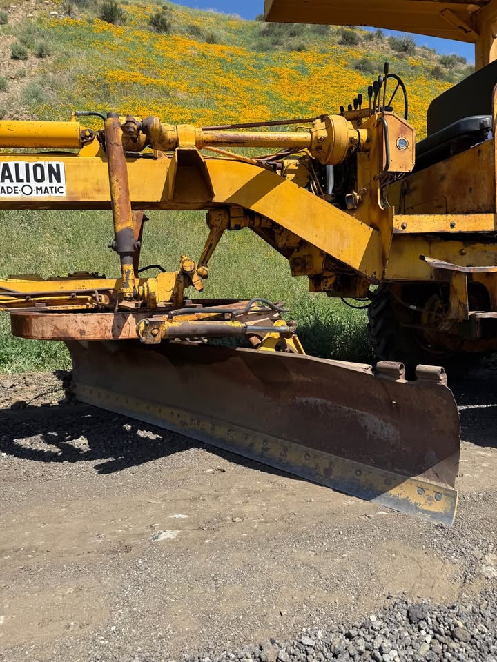 1976 GALION T500A - view 3 of 9