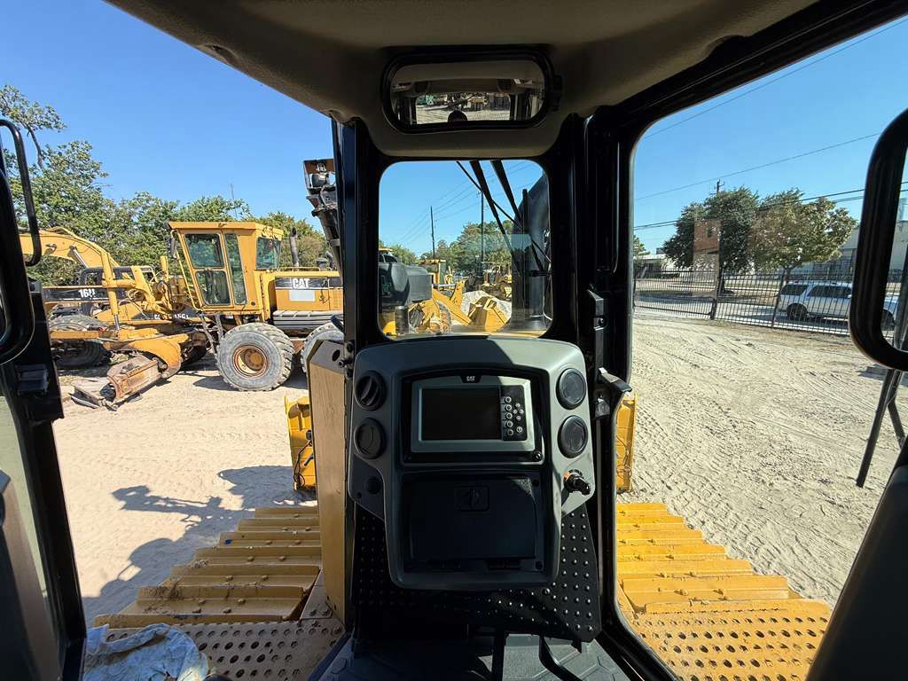 2018 CATERPILLAR D6T LGP - view 6 of 6