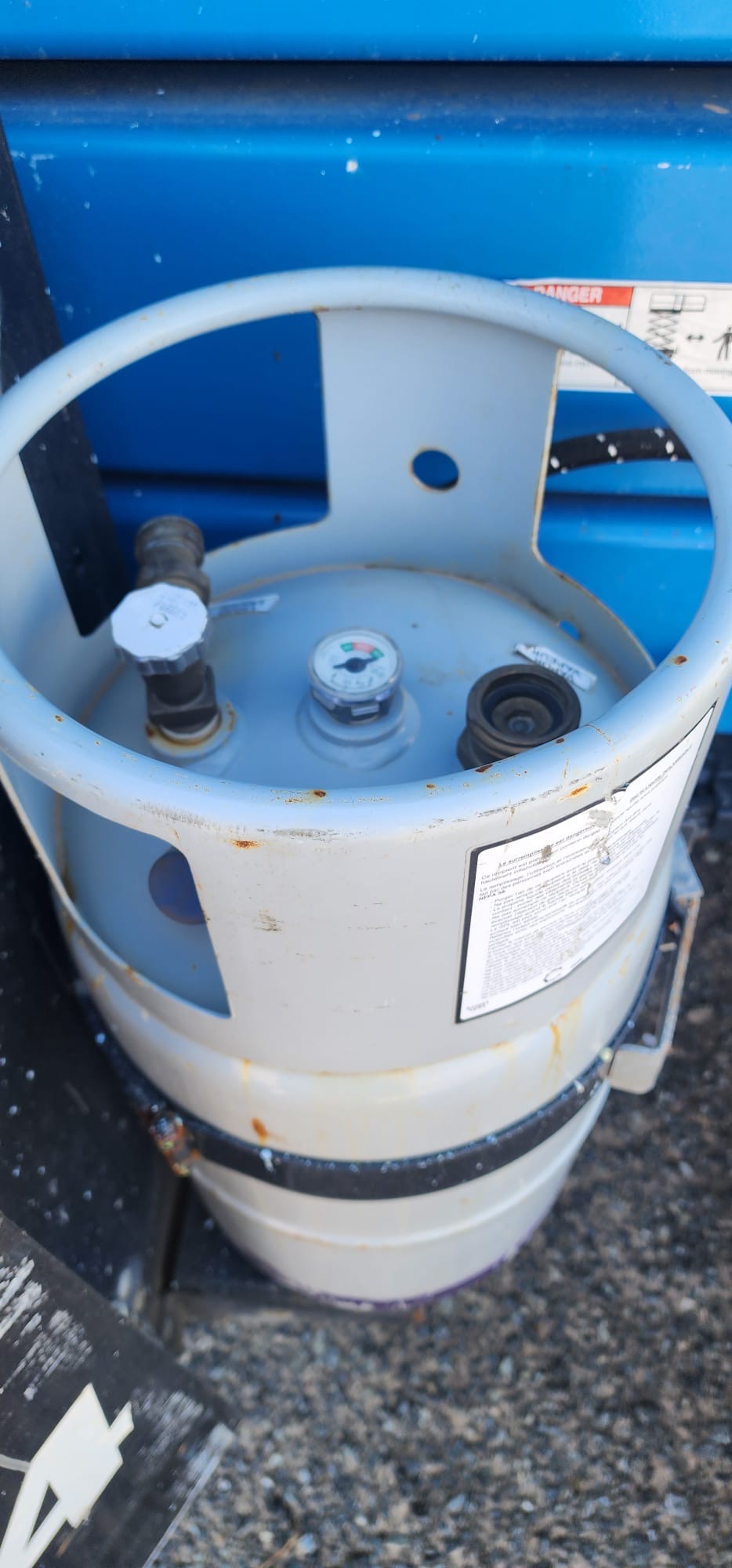 2015 GENIE GS4390 - view 6 of 7