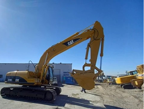 2005 CATERPILLAR 320CL