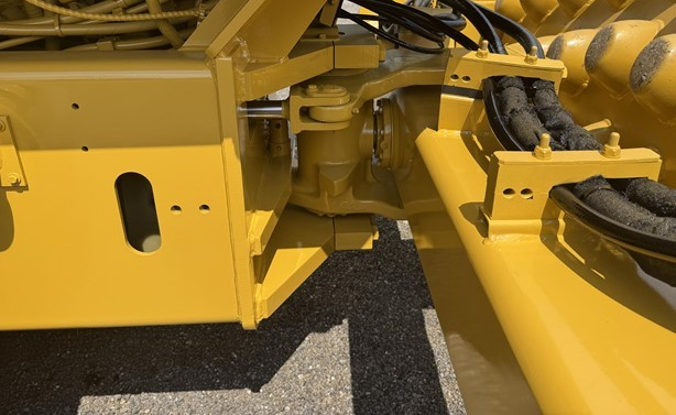 2004 CATERPILLAR CP-563E - view 11 of 13