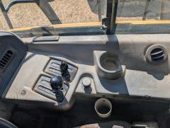 2014 CATERPILLAR 725 - Image 34