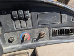 2012 CATERPILLAR 725 - Image 48