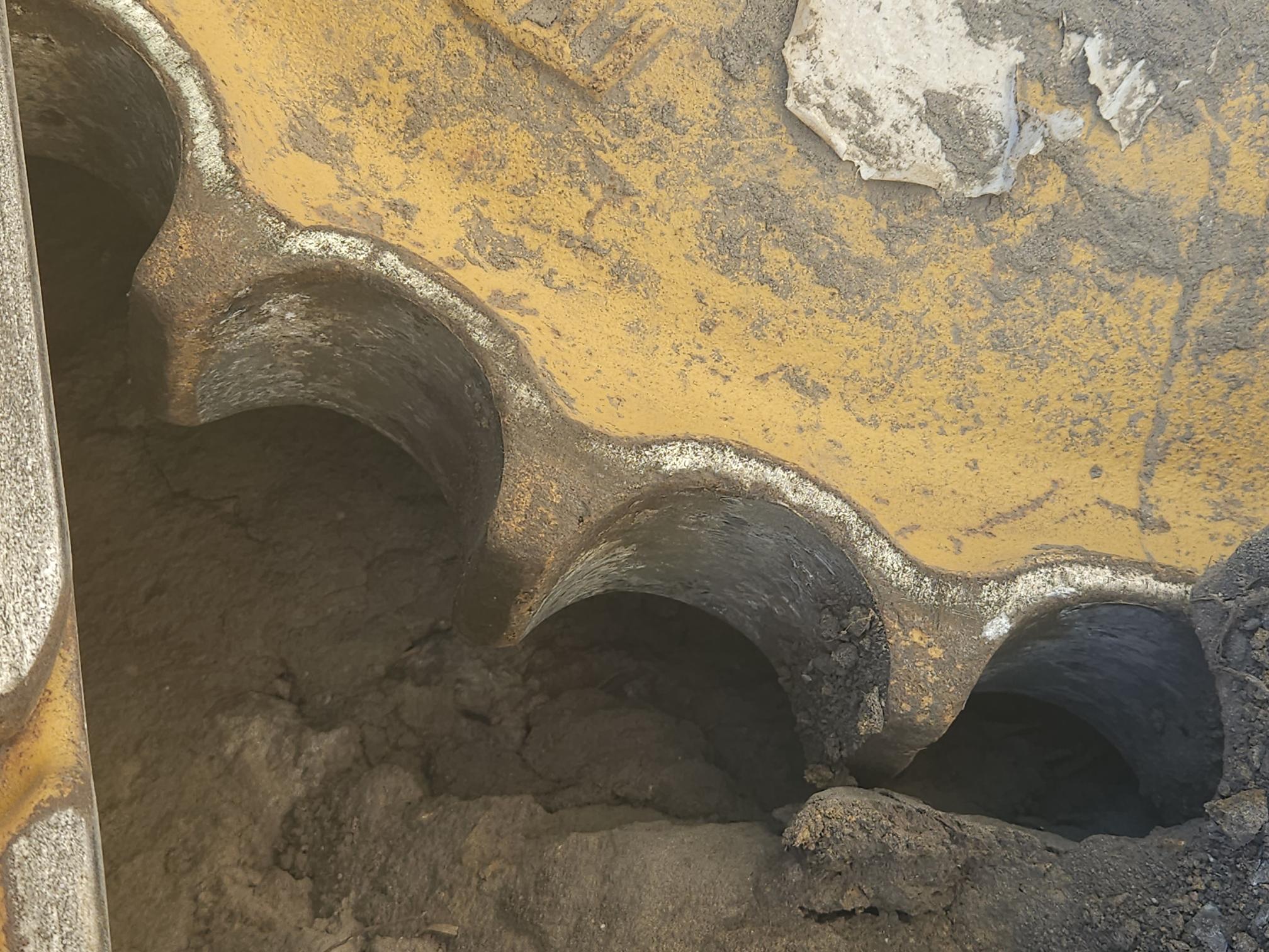 2005 DEERE 650J - view 10 of 15