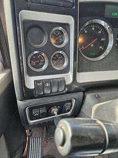 2016 KENWORTH T800 - Image 18