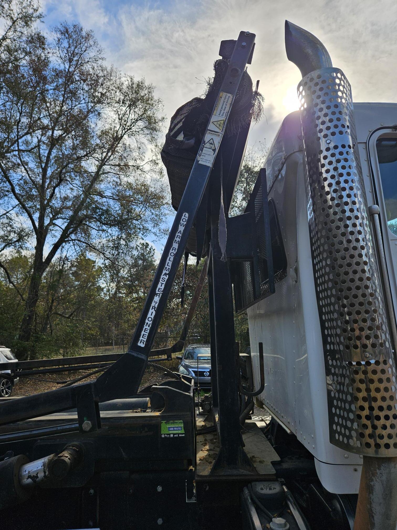 2016 KENWORTH T800 - Image 23