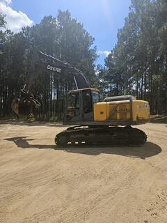 2010 DEERE 200D - Image 21