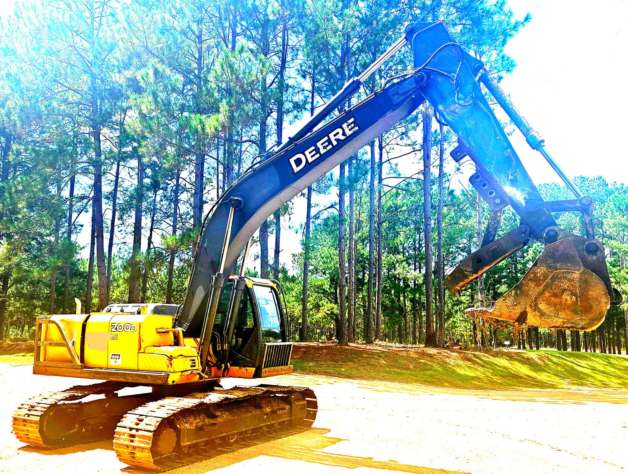 2010 DEERE 200D - Image 8