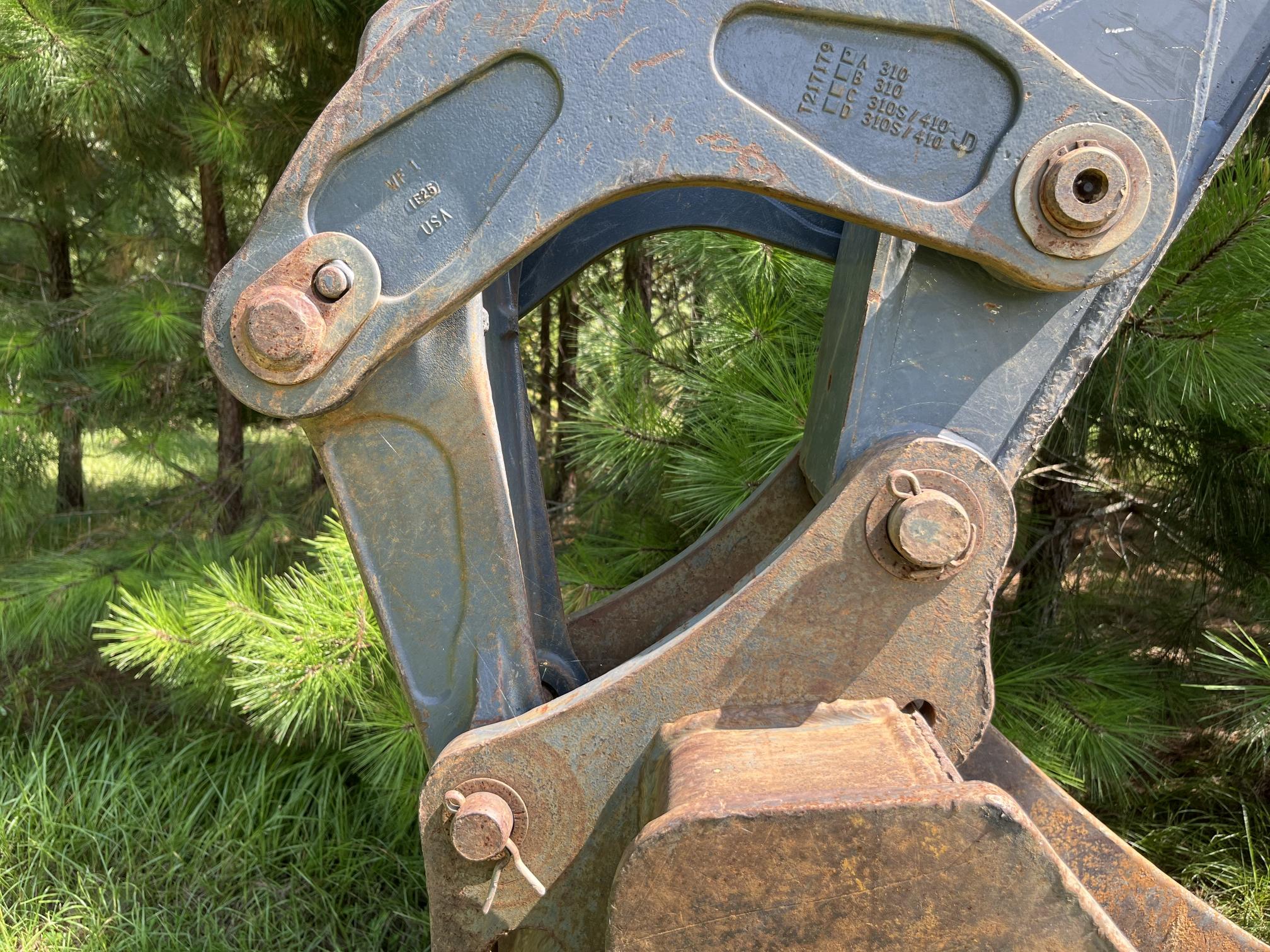 2012 DEERE 310J - Image 11