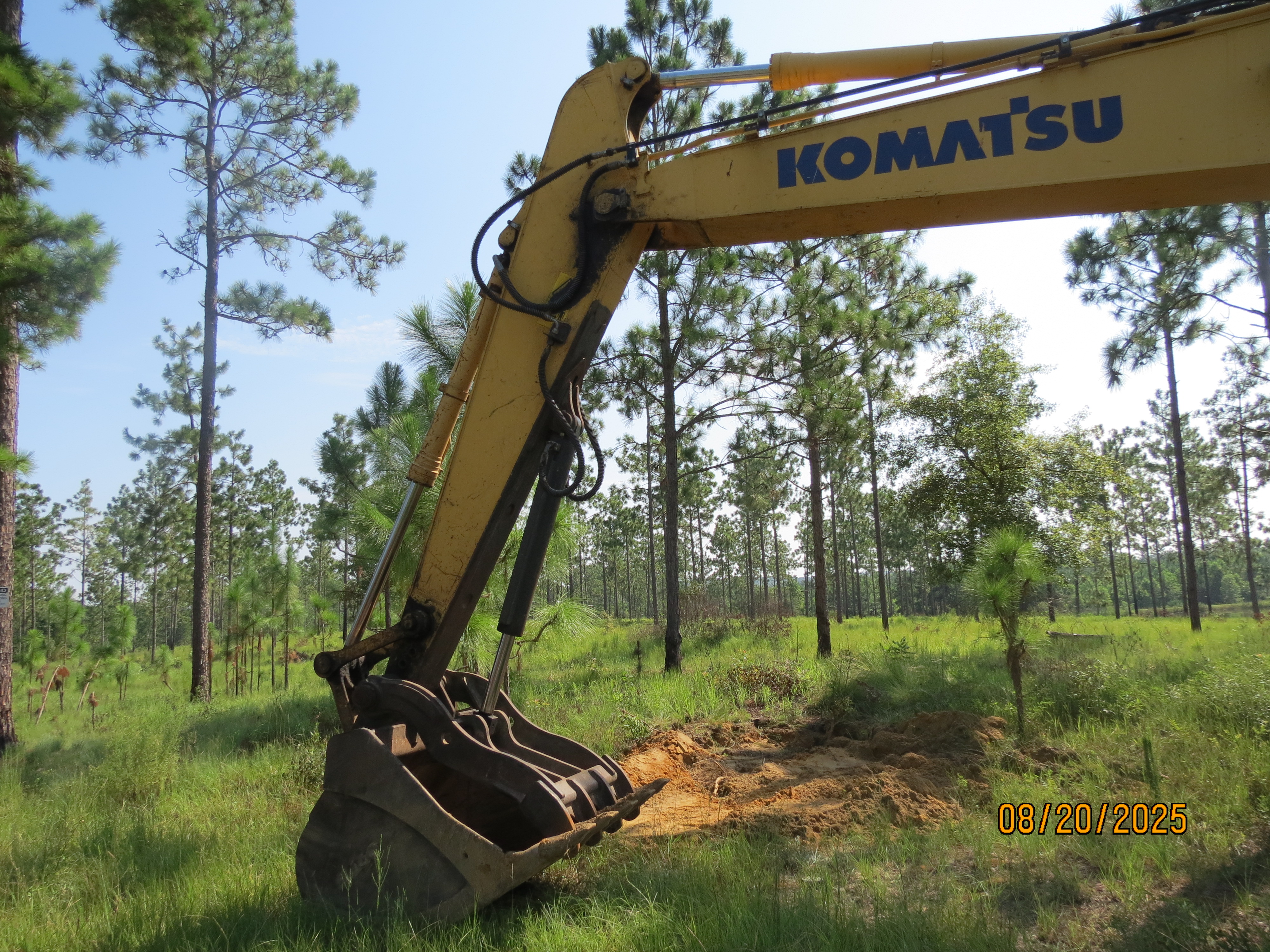 2016 KOMATSU PC210LC-11 - view 2 of 21