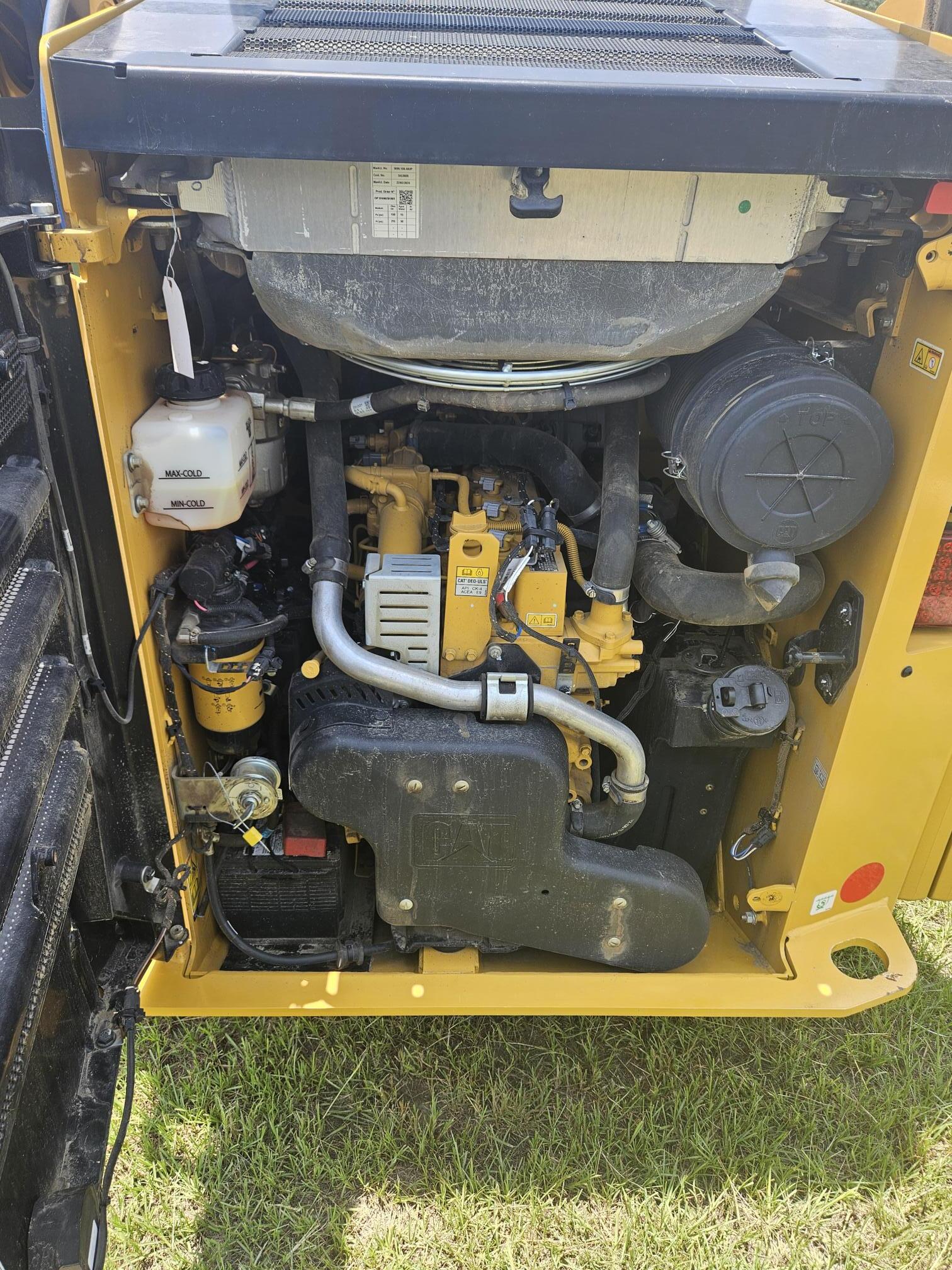 2024 CATERPILLAR 242D-3 - Image 6