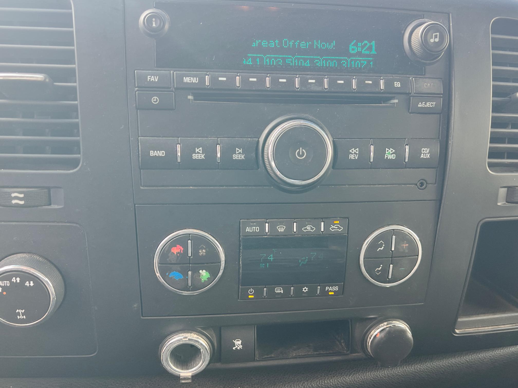 2009 CHEVROLET Silverado - view 17 of 38