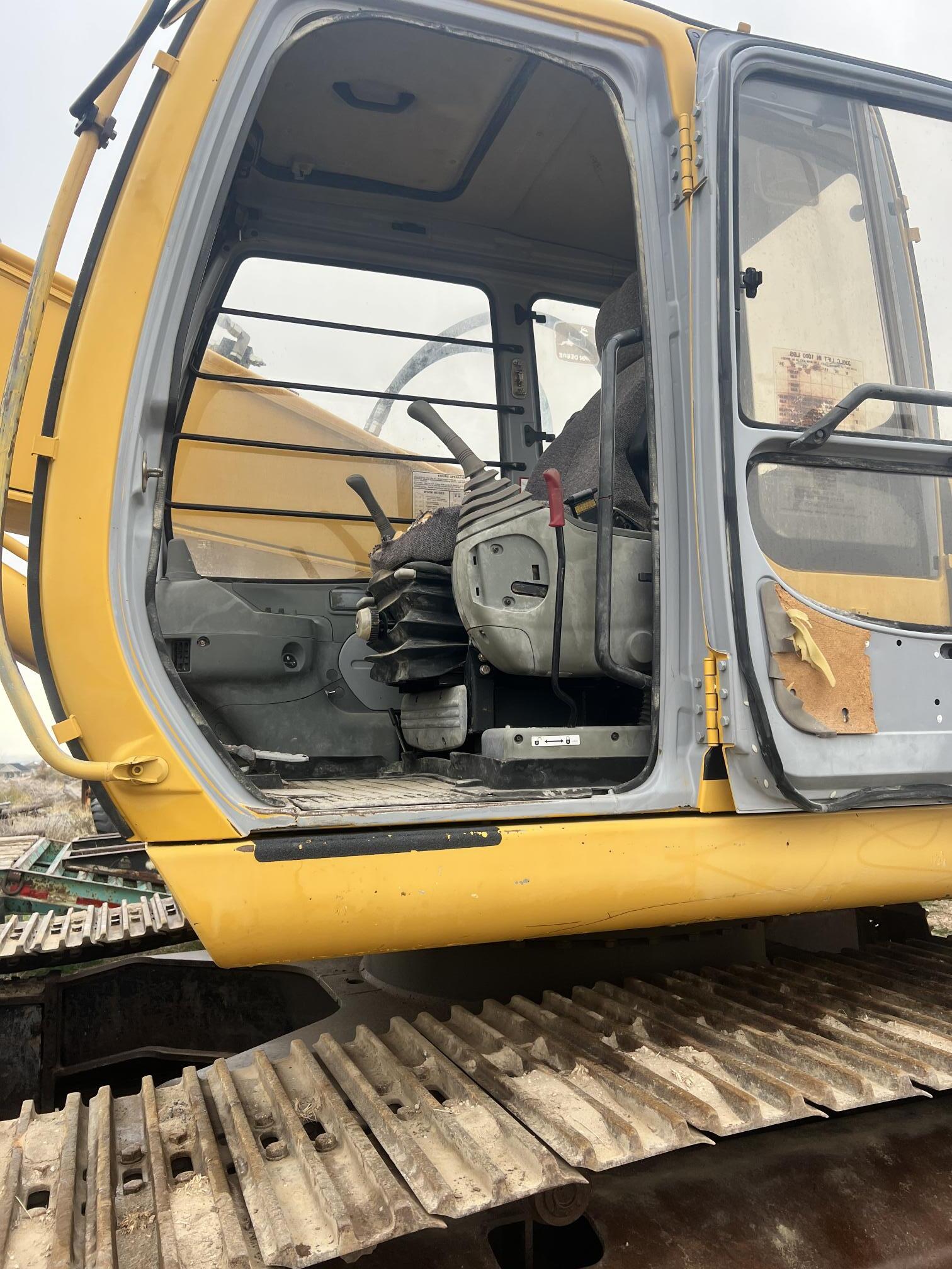 1999 DEERE 330LC - Image 15