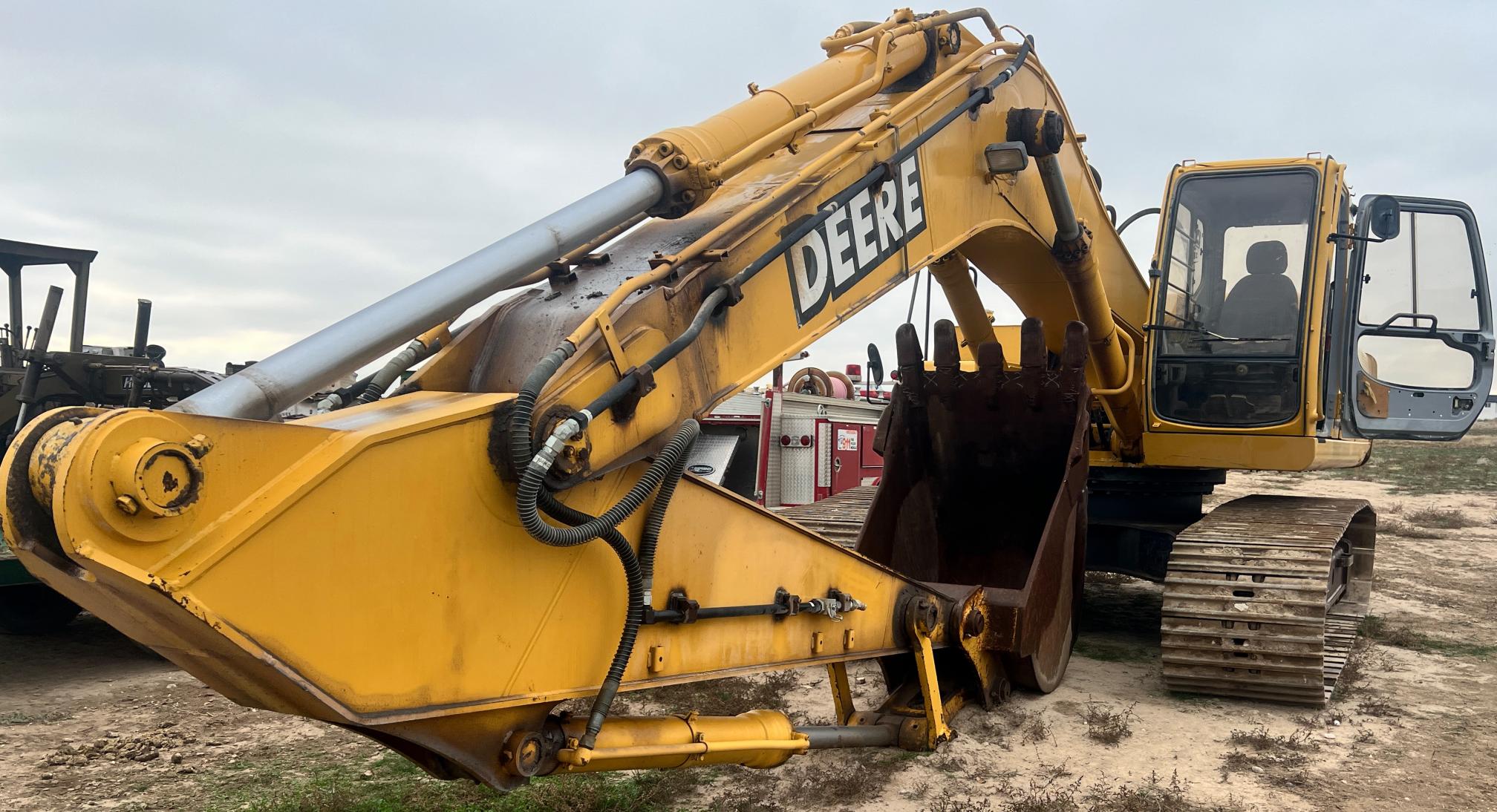 1999 DEERE 330LC - Image 5