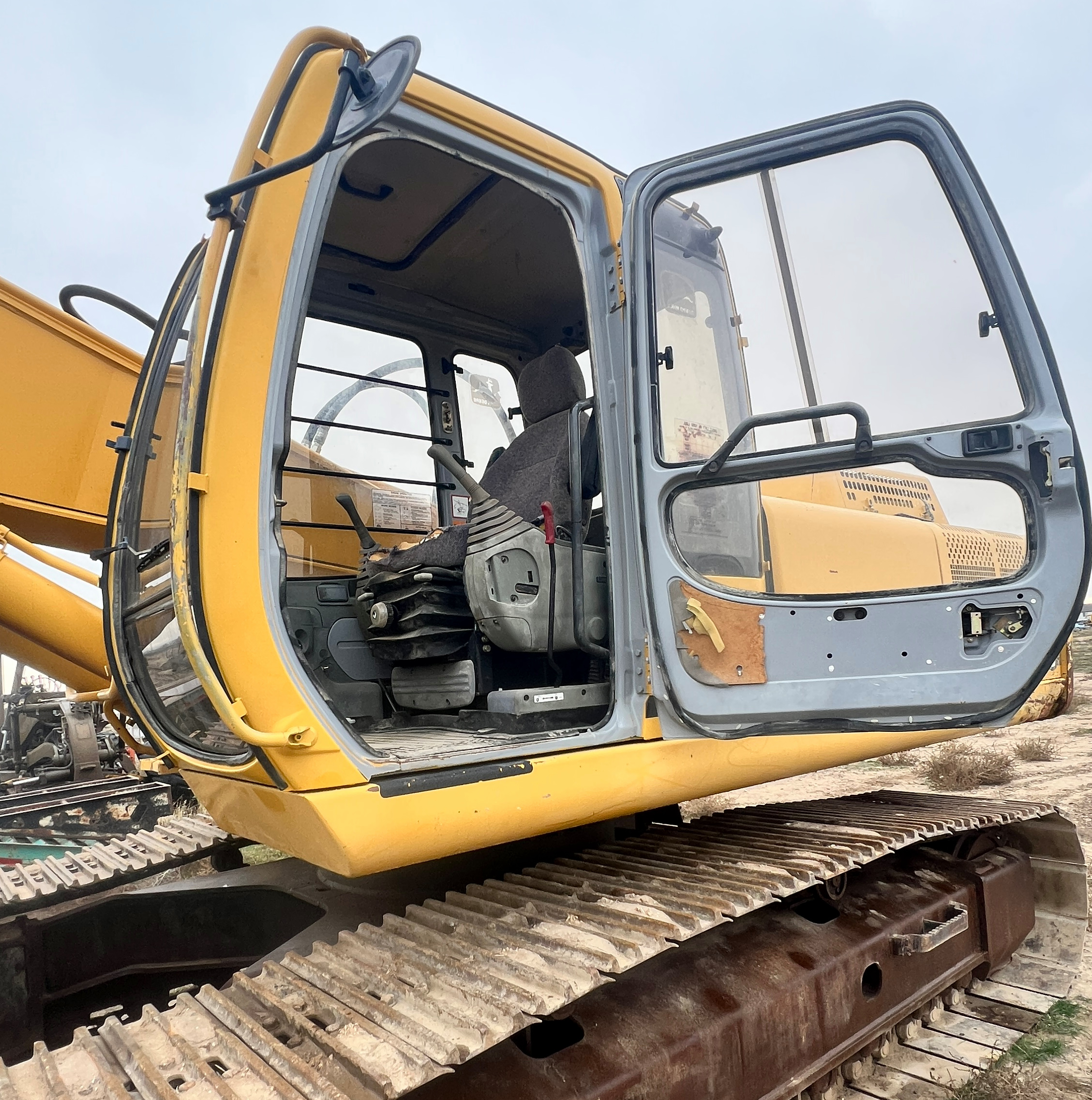 1999 DEERE 330LC - Image 14