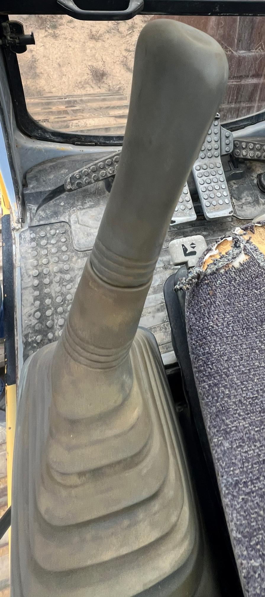 1999 DEERE 330LC - Image 20