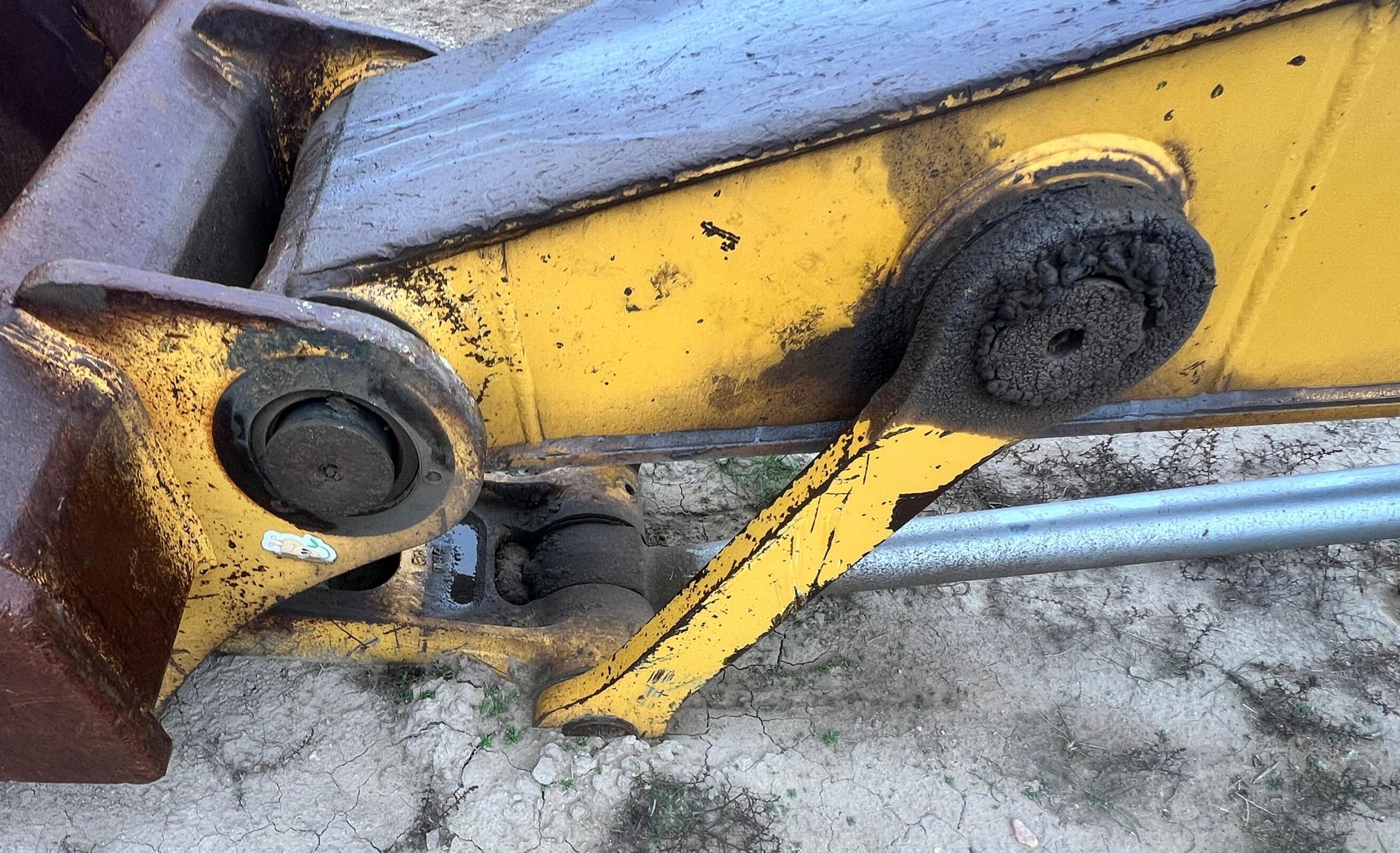 1999 DEERE 330LC - Image 33