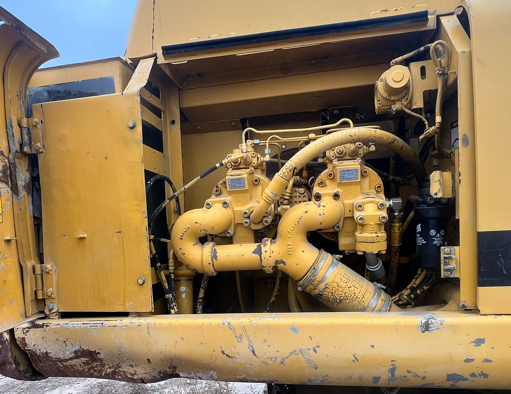 1999 DEERE 330LC - Image 31