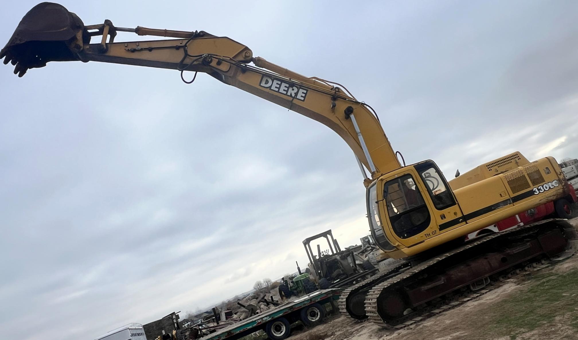 1999 DEERE 330LC - Image 12