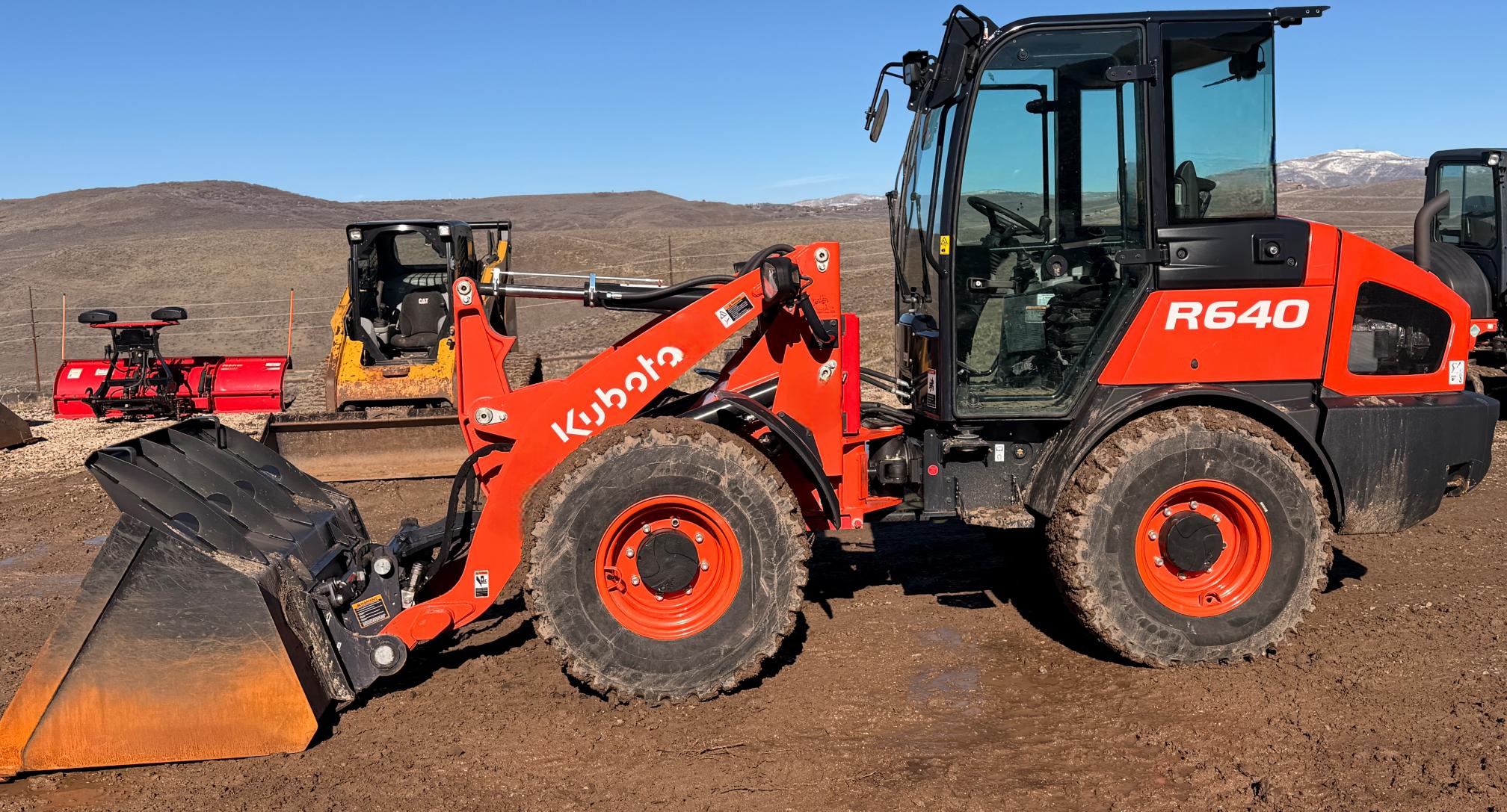 2024 KUBOTA r640 - view 4 of 20