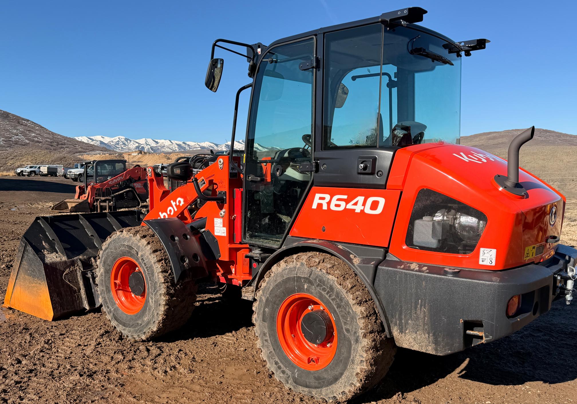 2024 KUBOTA r640 - view 5 of 20