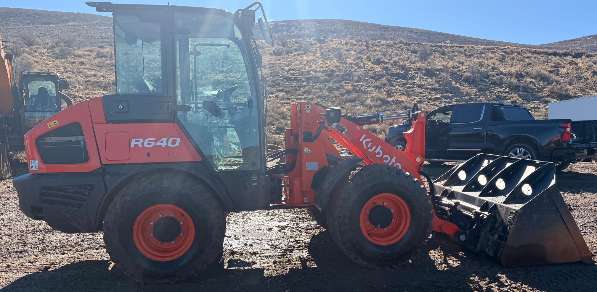 2024 KUBOTA r640 - view 7 of 20