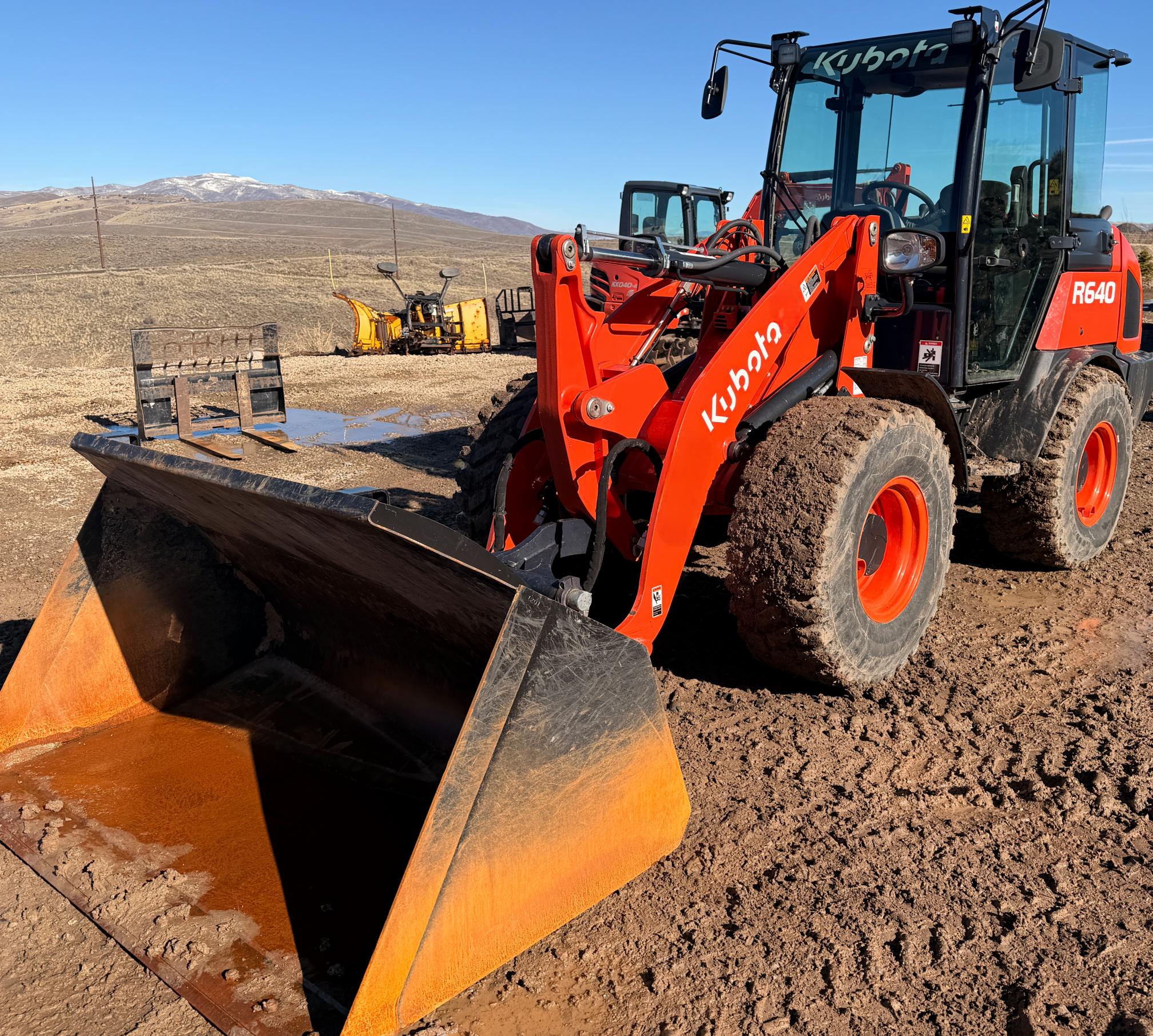 2024 KUBOTA r640 - view 11 of 20