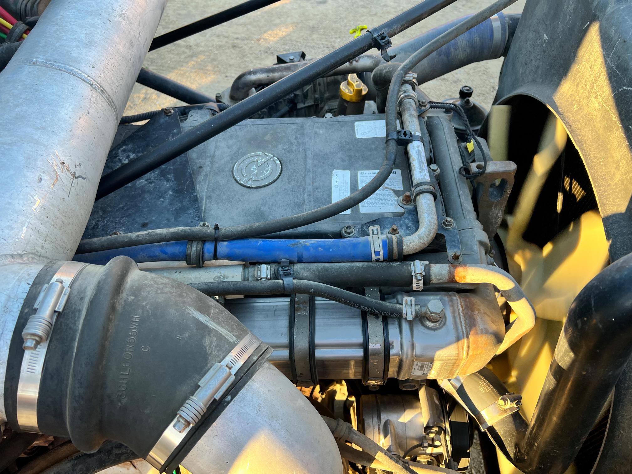 2019 WESTERN STAR W4900 - Image 92