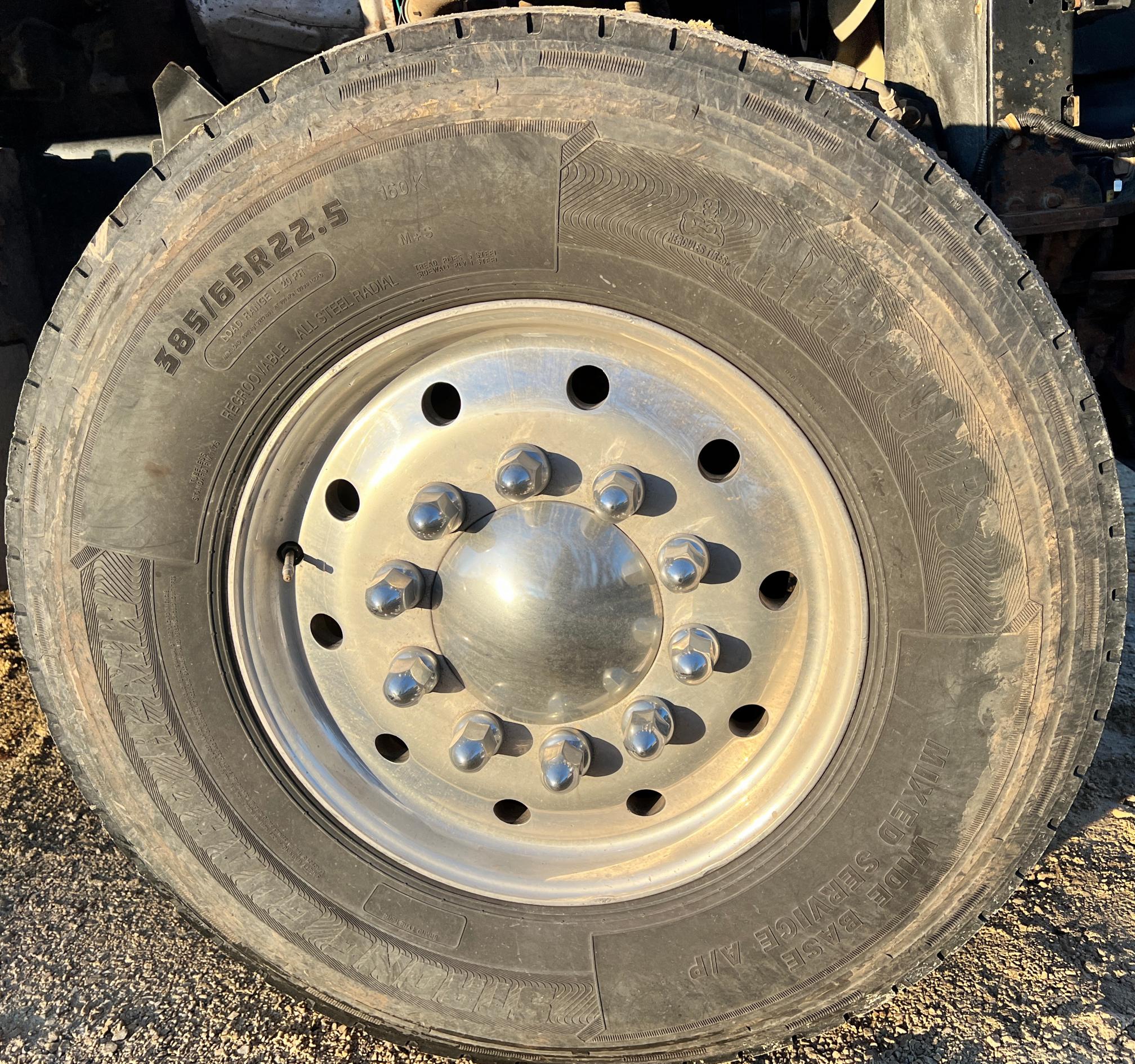 2019 WESTERN STAR W4900 - Image 81