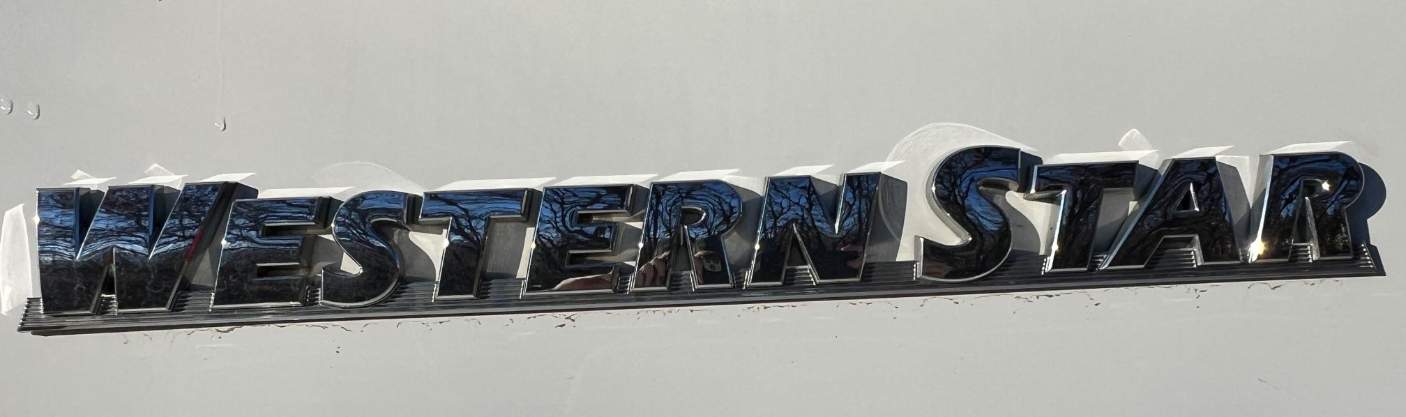 2019 WESTERN STAR W4900 - Image 79