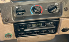 2007 STERLING L7500 Water Truck - Image 30