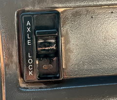 2007 STERLING L7500 Water Truck - Image 31